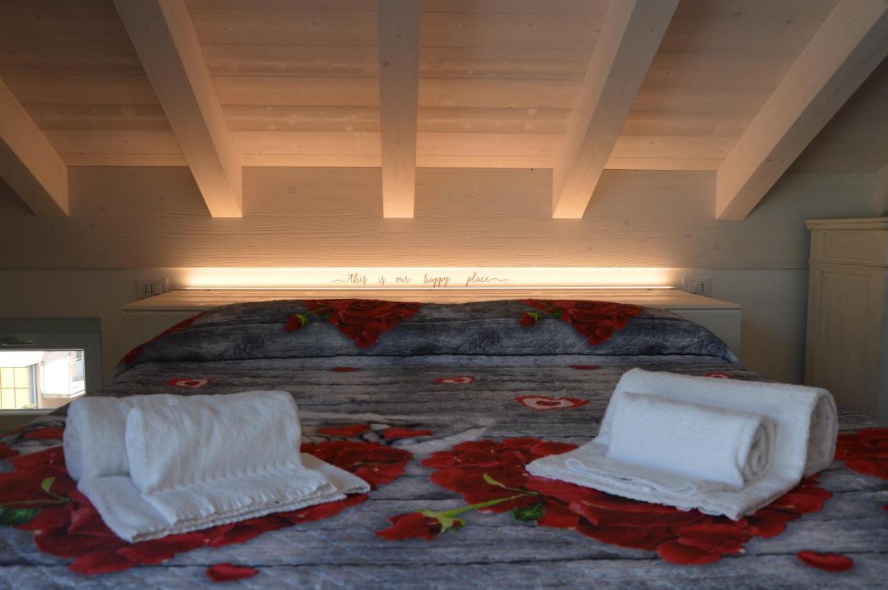 White Suite - Jacuzzi, Swimming Pool & Lake View Lezzeno Zewnętrze zdjęcie
